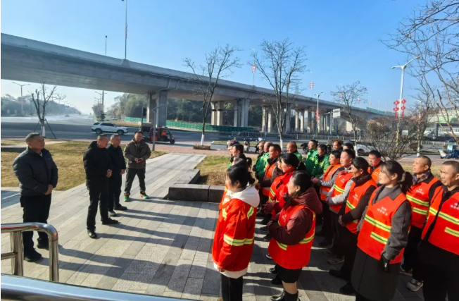 王輝德、余良光分別走訪慰問一線干部職工并檢查安全生產(chǎn)工作
